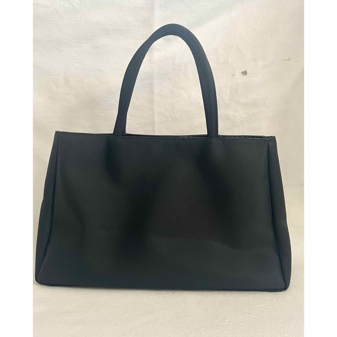 GIVENCHY - GIVENCHY ノベルティ⁇ ブラック トートバッグの通販 GIVENCHY - GIVENCHY ノベルティ⁇ ブラック トートバッグの通販