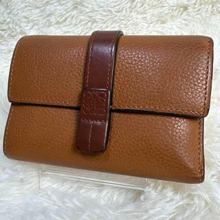 LOEWE(財布 ・ ブラウン/茶色系)のフリマアイテム一覧 LOEWE(財布 ・ ブラウン/茶色系)のフリマアイテム一覧