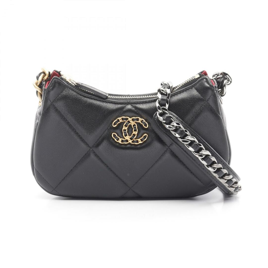 CHANEL - CHANEL シャネル ショルダーバッグ シャネル19 マトラッセ スモール ホーボー