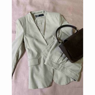 ZARA - ZARA セットアップ スーツ 美品の通販 by Licca's shop ZARA - ZARA セットアップ スーツ 美品の通販 by Licca's shop