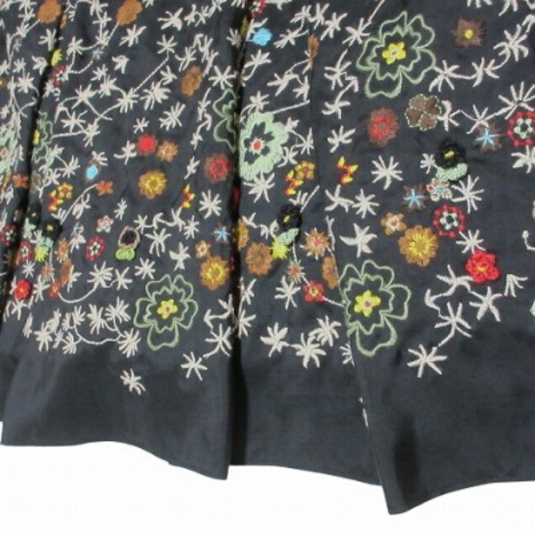 KENZO - ケンゾー シルク スカート フラワー刺繍 ニットモチーフ KENZO - ケンゾー シルク スカート フラワー刺繍 ニットモチーフ
