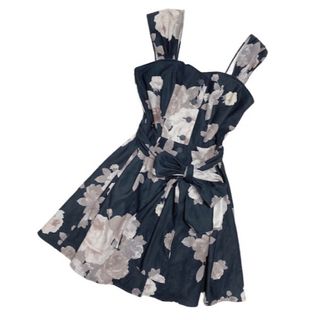 LIZ LISA - 【新品】リズメロ スイーツ柄ワンピ リズリサ マイ LIZ LISA - 【新品】リズメロ スイーツ柄ワンピ リズリサ マイ