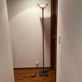 FLOS(フロアスタンド)のフリマアイテム一覧 FLOS(フロアスタンド)のフリマアイテム一覧