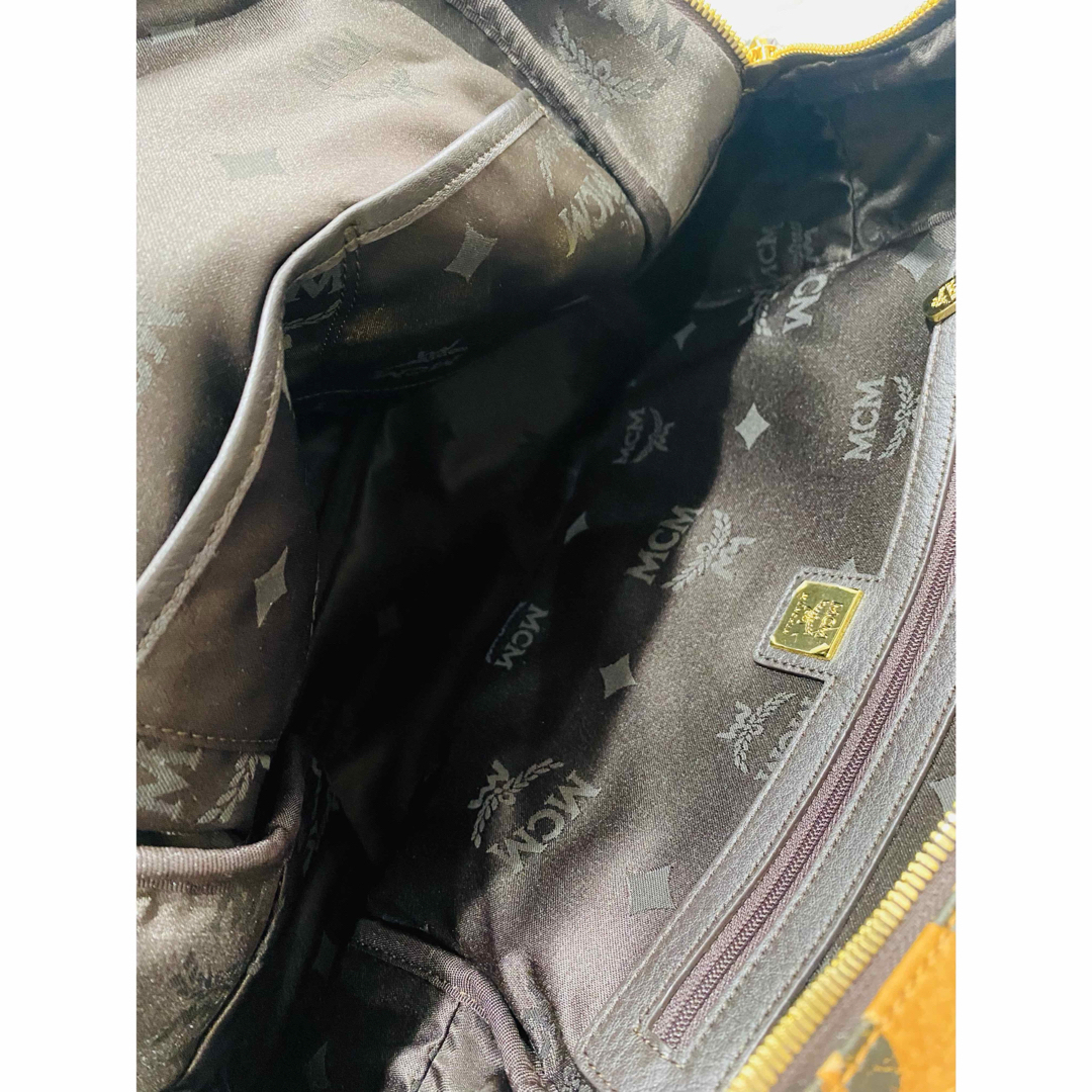MCM - 未使用 MCM MWK CO001 バックパック 限定 ヒョウ柄 正規 MCM - 未使用 MCM MWK CO001 バックパック 限定 ヒョウ柄 正規