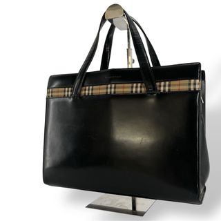 BURBERRY(エナメル ・ ハンドバッグ)のフリマアイテム一覧 BURBERRY(エナメル ・ ハンドバッグ)のフリマアイテム一覧