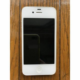 アップル(Apple)の【背面剥がれあり】Apple iPhone 4S 16GB au ホワイト 本体(スマートフォン本体)