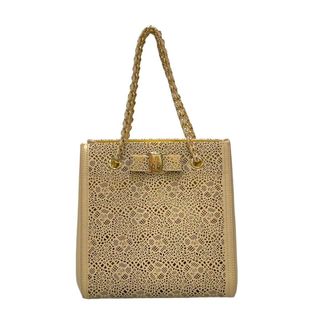 Salvatore Ferragamo(ベージュ系)のフリマアイテム一覧 Salvatore Ferragamo(ベージュ系)のフリマアイテム一覧