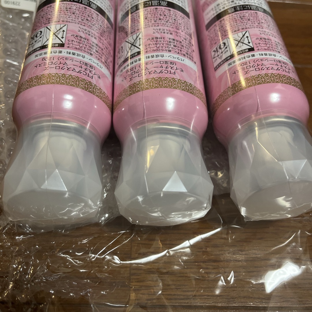 FTCダマスクローズモイスチャーマイクロミスト120g コスメ/美容のスキンケア/基礎化粧品(化粧水/ローション)の商品写真