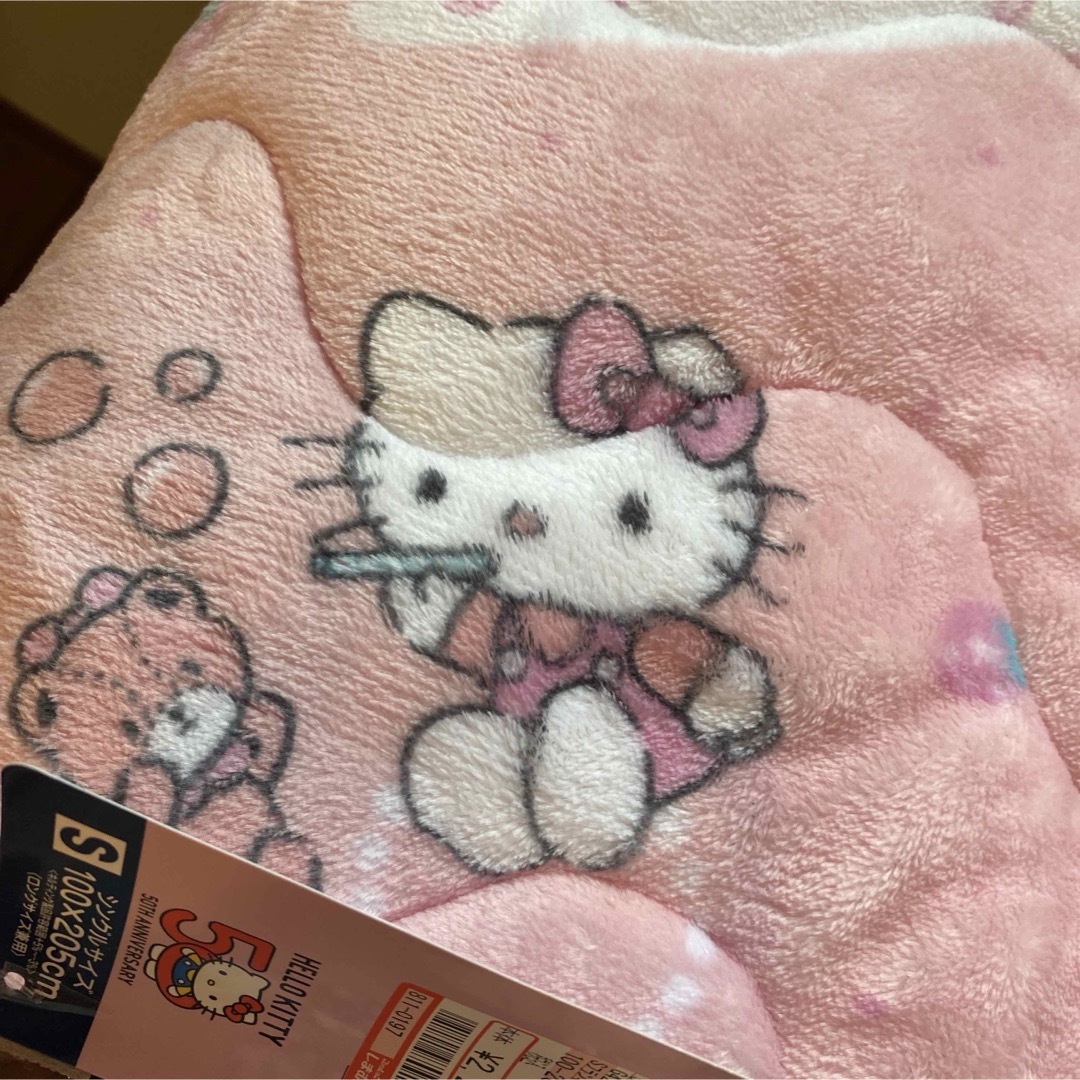 ハローキティ - サンリオ ハローキティ 敷きパッド シングル ハローキティ - サンリオ ハローキティ 敷きパッド シングル