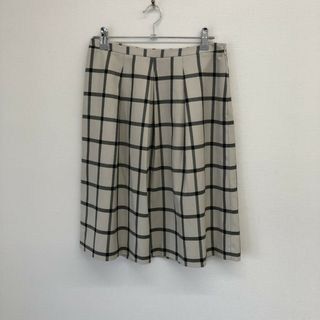 【MICHEL KLEIN Paris】ミッシェルクラン　黒系・クリーム系　40　スカート　ストライプ　ボトムス(その他)