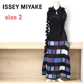 ISSEY MIYAKE(ロングスカート)のフリマアイテム一覧 ISSEY MIYAKE(ロングスカート)のフリマアイテム一覧