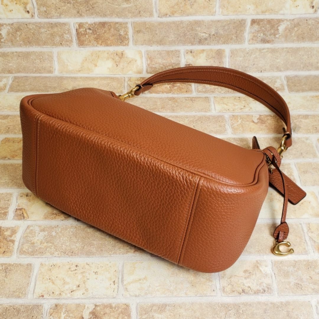 COACH - 美品 コーチ ☆ ケリー レザー 2WAY ショルダーバッグ COACH - 美品 コーチ ☆ ケリー レザー 2WAY ショルダーバッグ