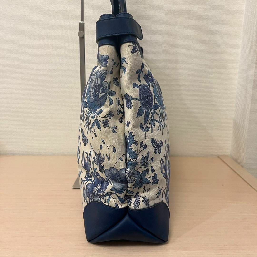 GUCCI - 超希少 オールドグッチ ブルー フローラ 昆虫プリント GUCCI - 超希少 オールドグッチ ブルー フローラ 昆虫プリント