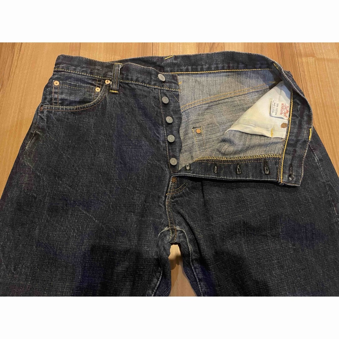 EVISU - サイズ36 ピンク刺繍 スクエア 赤耳 2001 エヴィス EVISU - サイズ36 ピンク刺繍 スクエア 赤耳 2001 エヴィス