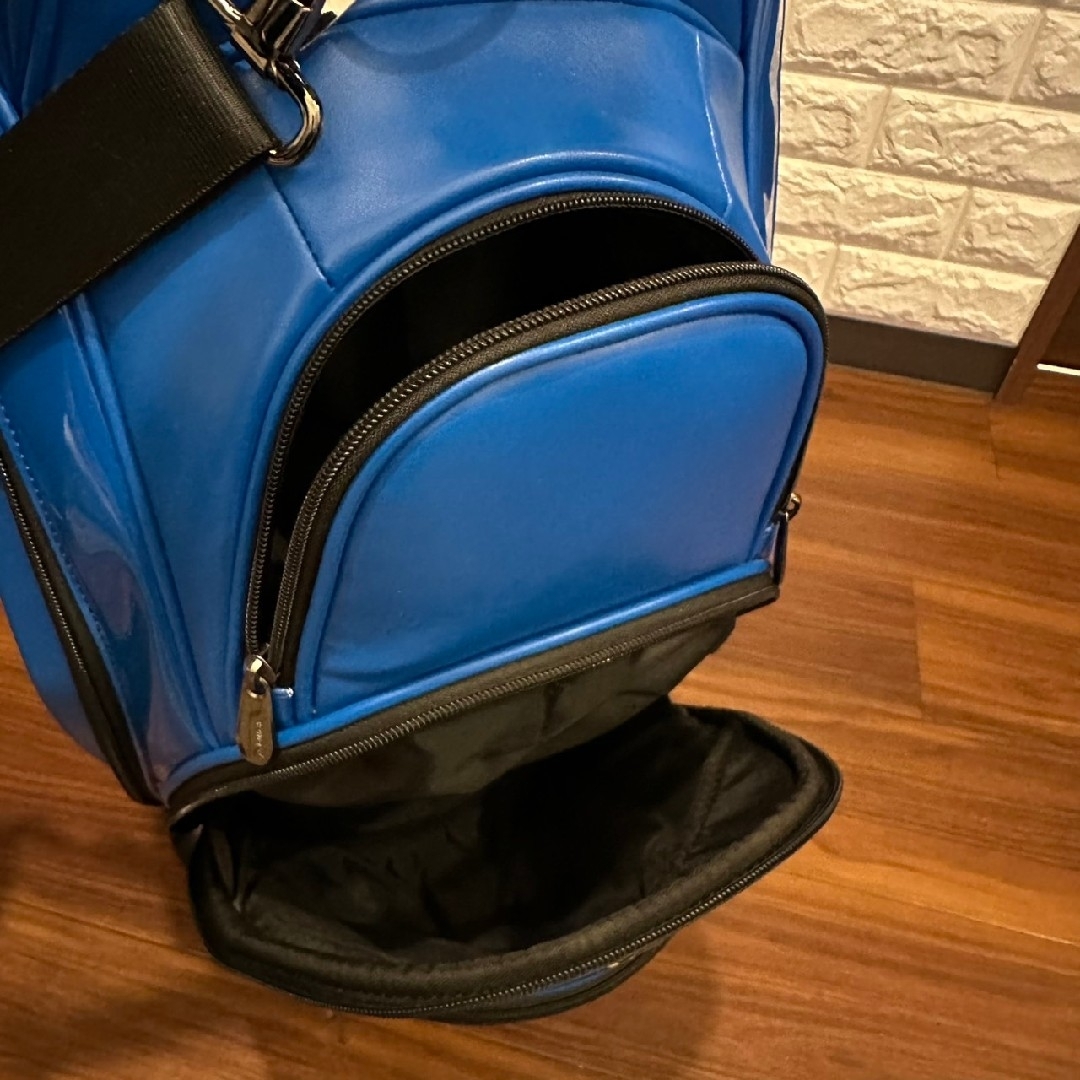 TaylorMade - 超美品 テーラーメイド プレミアムモダン キャディ TaylorMade - 超美品 テーラーメイド プレミアムモダン キャディ