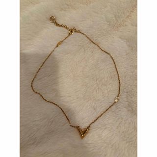 LOUIS VUITTON - ✨ほぼ新品✨ルイヴィトン コリエ LVルイゼット LOUIS VUITTON - ✨ほぼ新品✨ルイヴィトン コリエ LVルイゼット