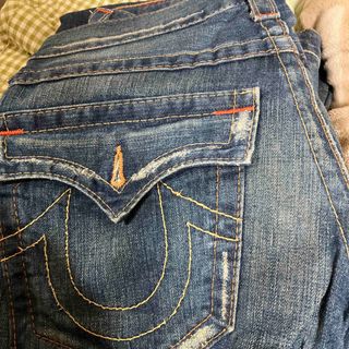 True Religion - USA製 00s Y2K TRUE RELIGION ローライズフレア True Religion - USA製 00s Y2K TRUE RELIGION ローライズフレア