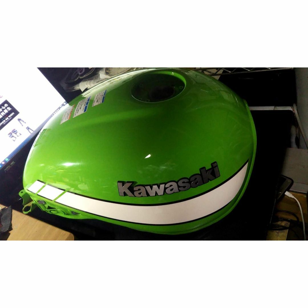 カワサキ - KAWASAKI カワサキ/Z900RS CAFE/ZR900C/純正タンクの カワサキ - KAWASAKI カワサキ/Z900RS CAFE/ZR900C/純正タンクの