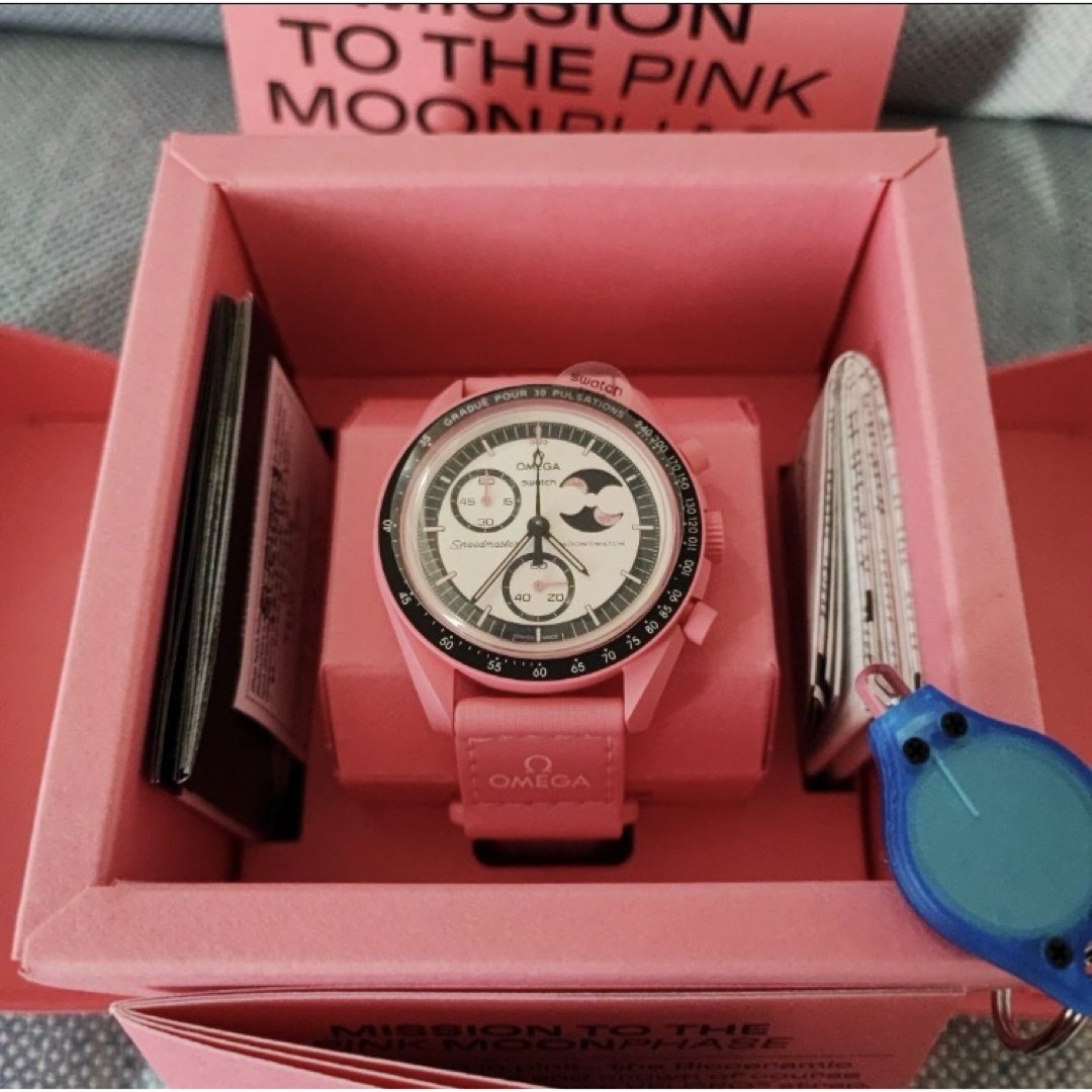 swatch - SWATCH OMEGA BIOCERAMIC MOONPHASE PINKの通販 by swatch - SWATCH OMEGA BIOCERAMIC MOONPHASE PINKの通販 by