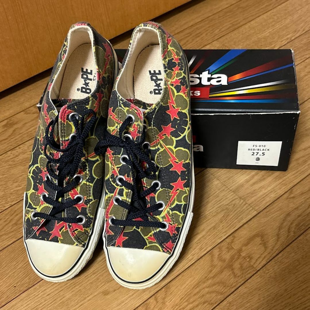 A BATHING APE - BAPE KAWS APESTA べイプ スニーカー A BATHING APE - BAPE KAWS APESTA べイプ スニーカー