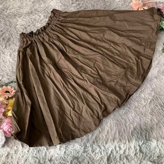 イング(INGNI)の【INGNI】ブラウン フレアスカート ゴム入り M(ひざ丈スカート)
