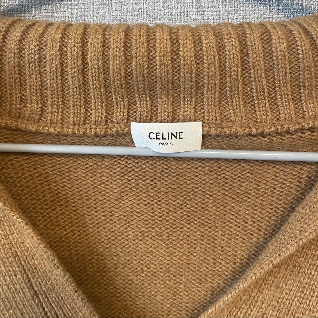 CELINE - CELINE カシミア100 エディ期 ブラウン Vネック ニット CELINE - CELINE カシミア100 エディ期 ブラウン Vネック ニット