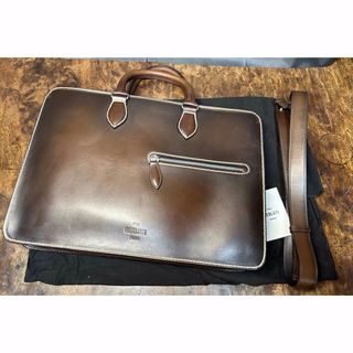 BERLUTI(ビジネスバッグ)のフリマアイテム一覧 BERLUTI(ビジネスバッグ)のフリマアイテム一覧