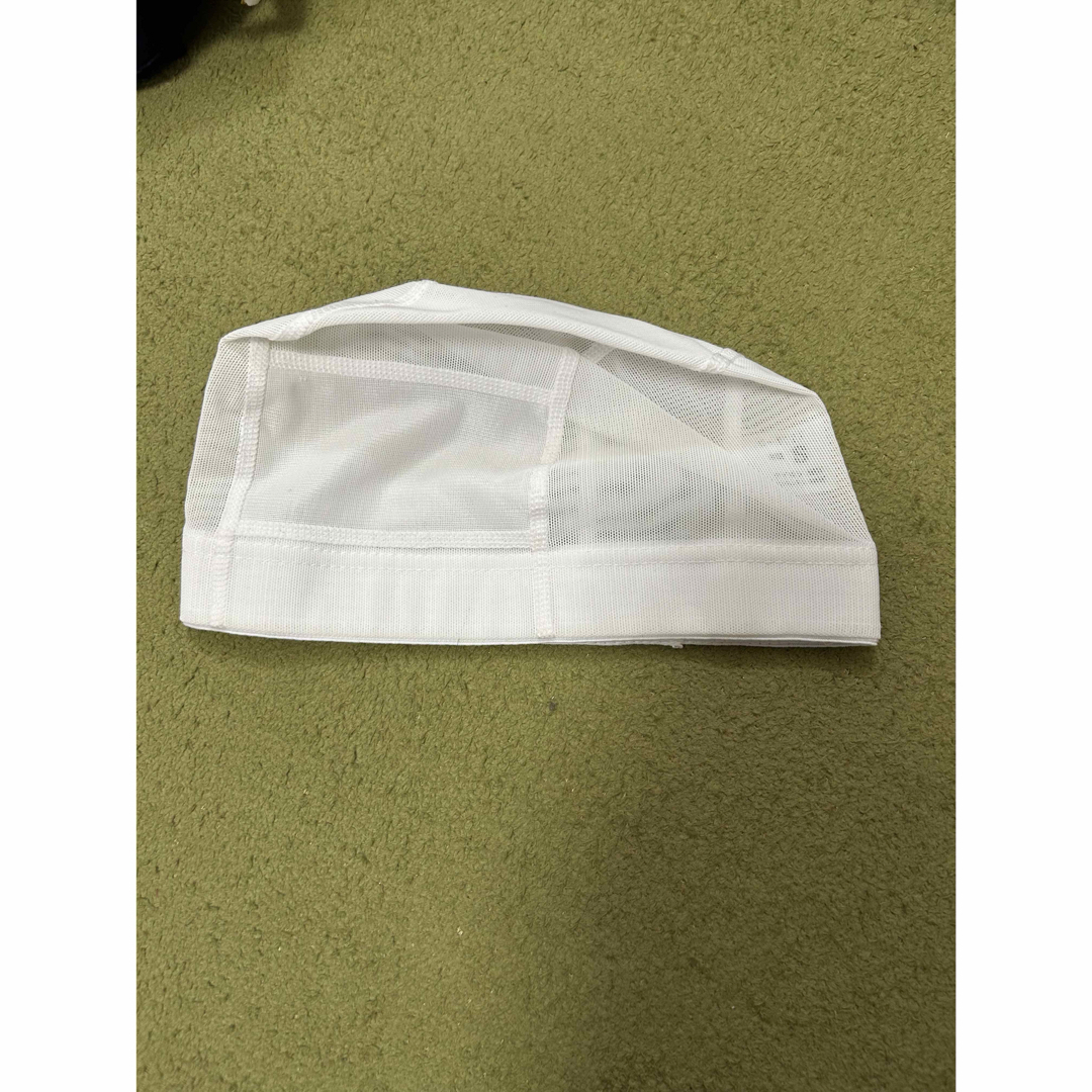 スイミング帽子Sサイズ新品 キッズ/ベビー/マタニティのキッズ服女の子用(90cm~)(水着)の商品写真