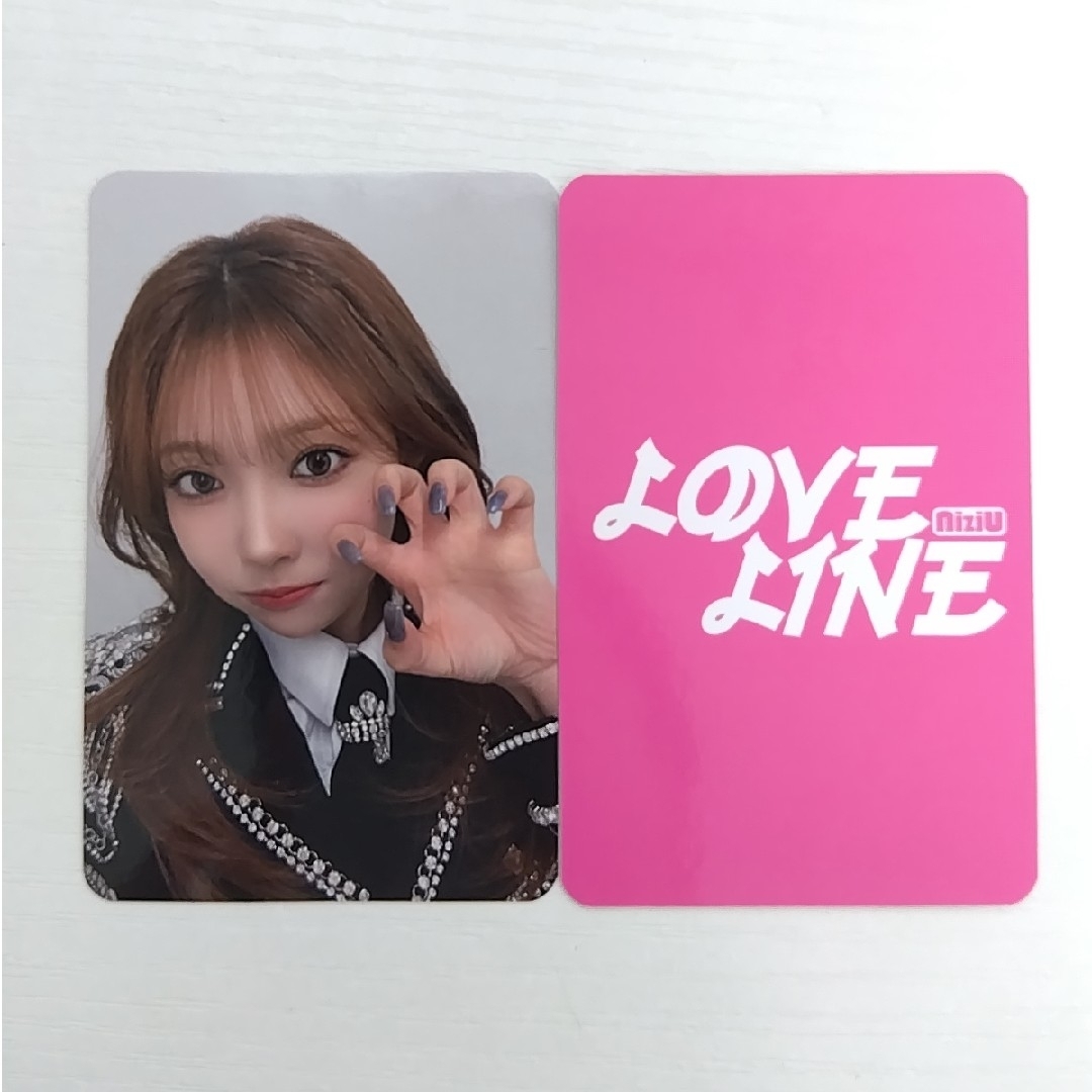 NiziU(ニジュー)のNiziU マユカ music plant 特典 LoveLine エンタメ/ホビーのタレントグッズ(アイドルグッズ)の商品写真