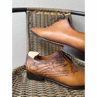 BERLUTI(ドレス/ビジネス)のフリマアイテム一覧 BERLUTI(ドレス/ビジネス)のフリマアイテム一覧