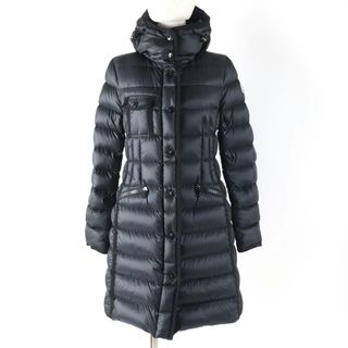 MONCLER(ダウンコート ・ グリーン・カーキ/緑色系)のフリマ MONCLER(ダウンコート ・ グリーン・カーキ/緑色系)のフリマ
