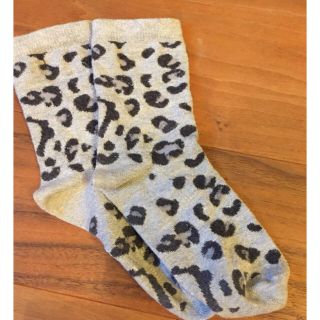 ユナイテッドアローズグリーンレーベルリラクシング(UNITED ARROWS green label relaxing)のHappySocks 17-19㎝　シルバーレオパード柄  1足(靴下/タイツ)