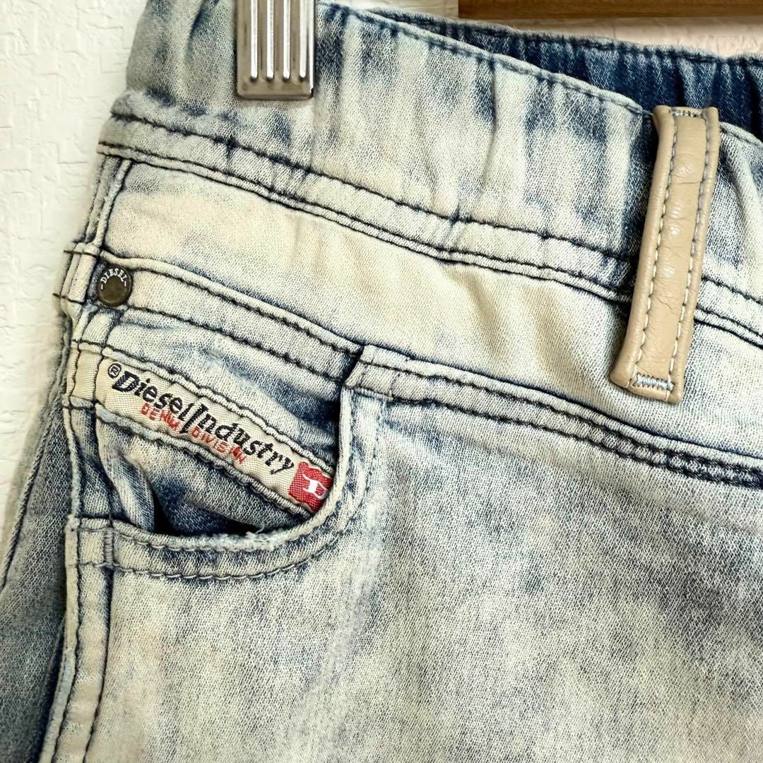 DIESEL - DIESEL ディーゼル DE-NEEジョグデニムジーンズ DIESEL - DIESEL ディーゼル DE-NEEジョグデニムジーンズ