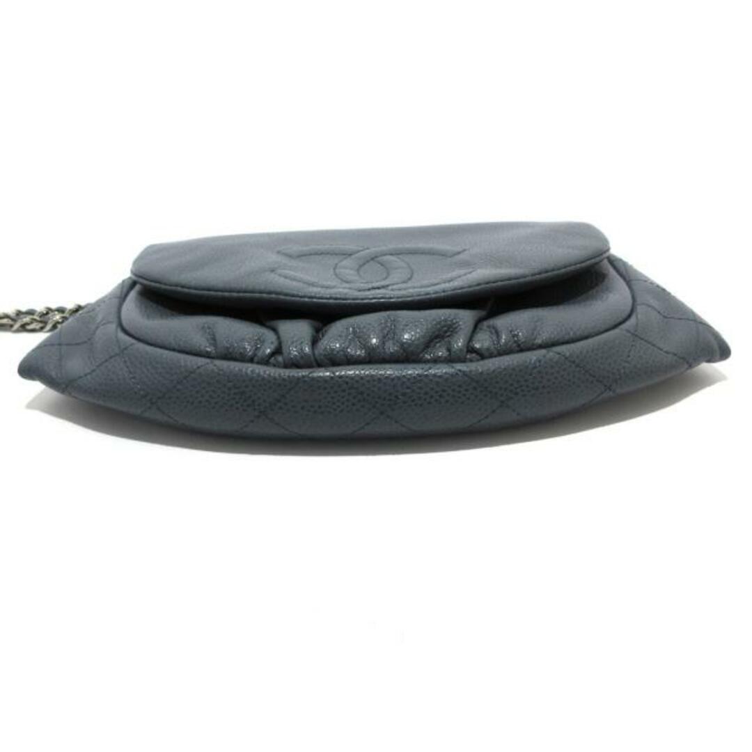 CHANEL - CHANEL(シャネル) 財布 ハーフムーン ブルーグレー CHANEL - CHANEL(シャネル) 財布 ハーフムーン ブルーグレー