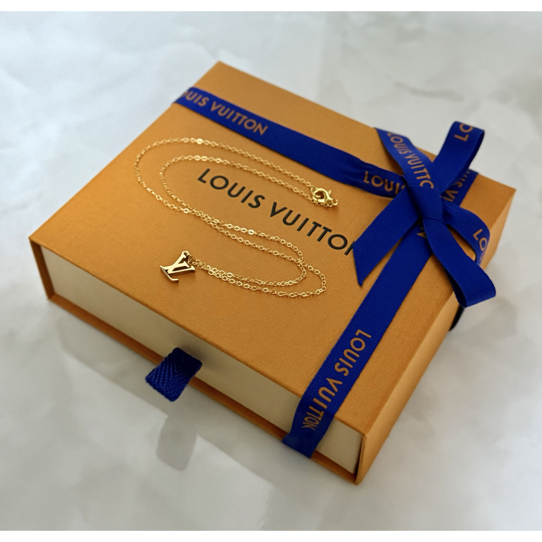 LOUIS VUITTON - 極美品‼️ louis vuitton LV ネックレス LOUIS VUITTON - 極美品‼️ louis vuitton LV ネックレス