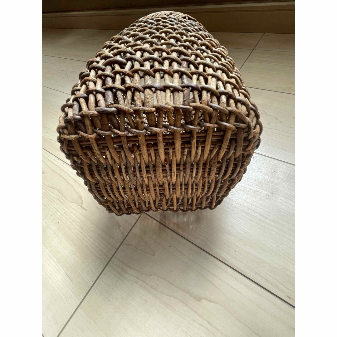 あけび籠 カゴバッグ 青森県 伝統工芸 希少品 珍品 一升瓶サイズ あけび籠 カゴバッグ 青森県 伝統工芸 希少品 珍品 一升瓶サイズ