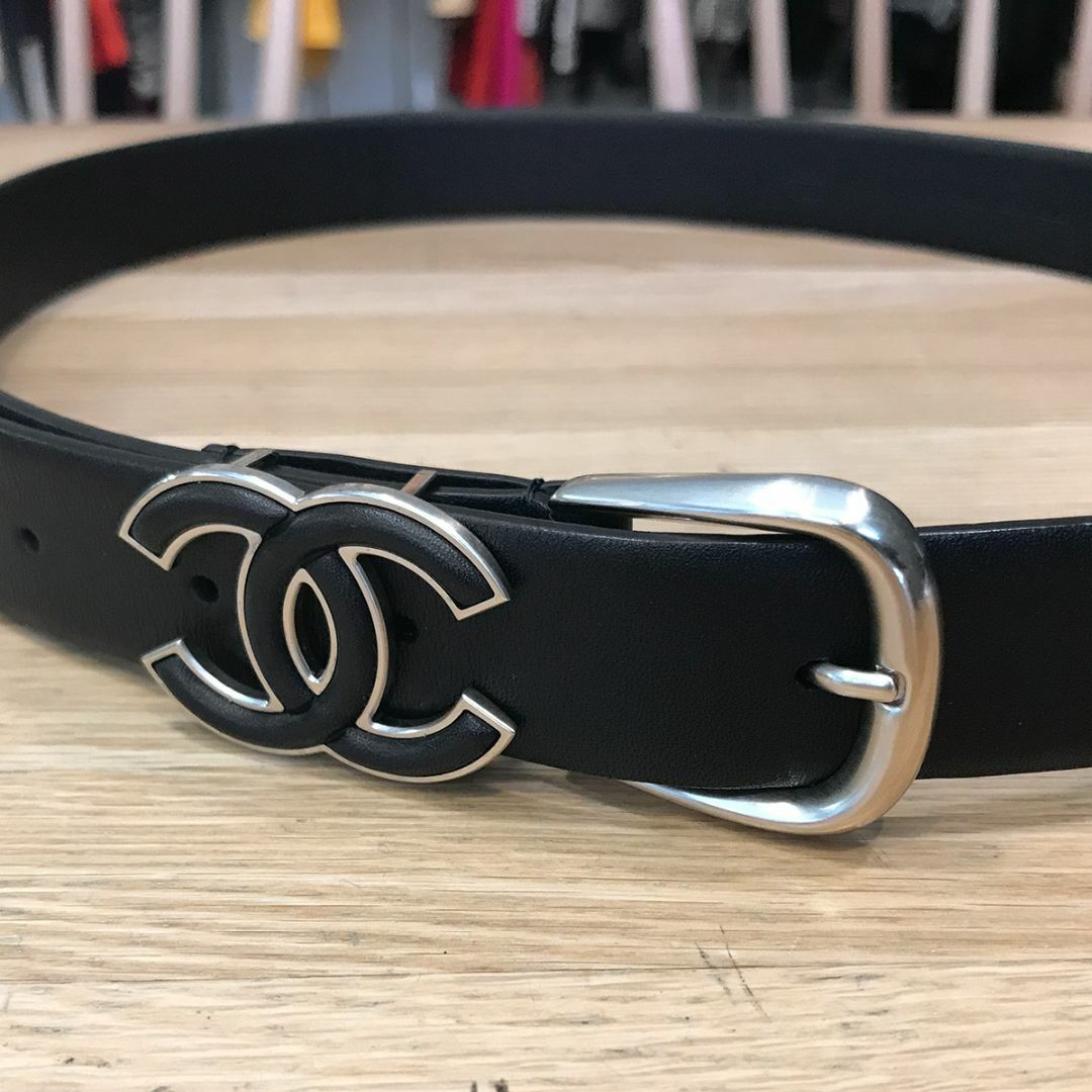 CHANEL - 超美品 シャネル ココマーク レディース ベルト レザー CHANEL - 超美品 シャネル ココマーク レディース ベルト レザー