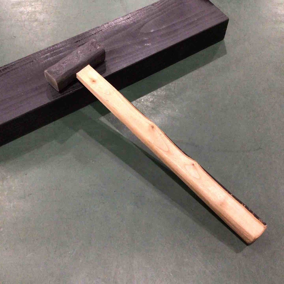 美品】正行 四角玄翁 80匁 山桜柄 火造りっぱなし 【川口店】の 美品】正行 四角玄翁 80匁 山桜柄 火造りっぱなし 【川口店】の