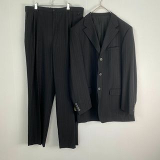 VERSACE - ヴェルサーチ スーツセットアップ 黒 ストライプ VERSACE - ヴェルサーチ スーツセットアップ 黒 ストライプ
