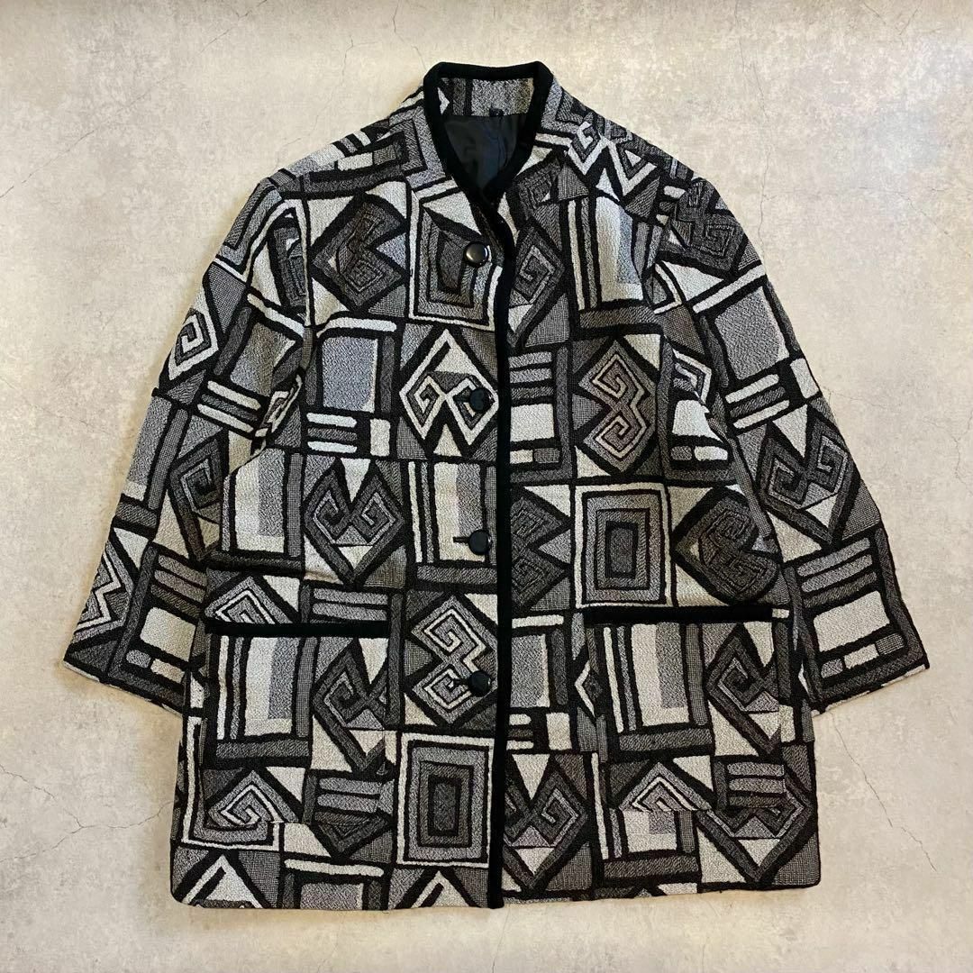 超歓迎された VINTAGE - ヴィンテージ レトロ古着 エスニック風総柄ジャケット ジャケット・アウター