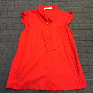 スローブイエナ(SLOBE IENA)の赤シャツ(Tシャツ(半袖/袖なし))