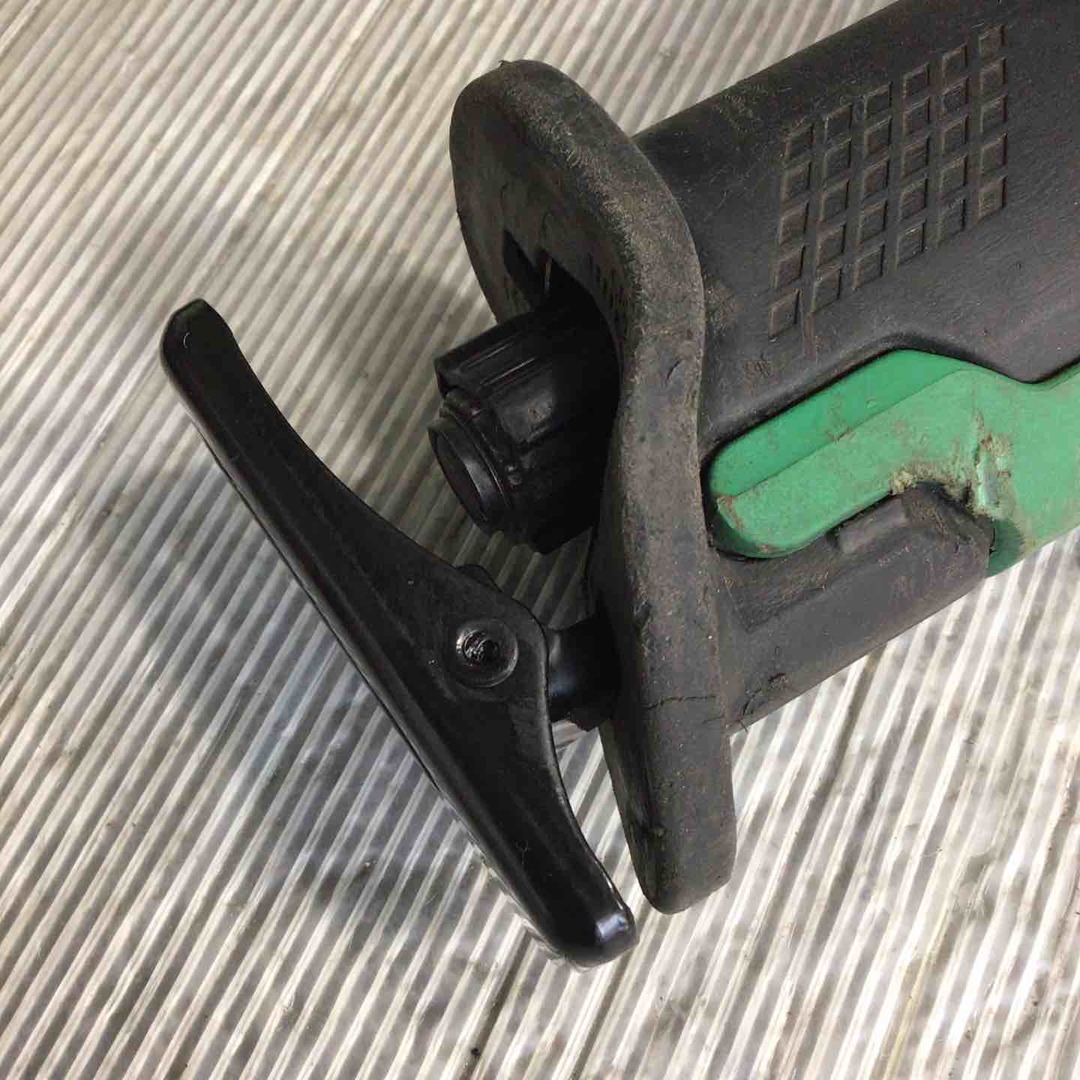 中古】ハイコーキ(HIKOKI ※旧:日立工機) コードレスセーバーソー 中古】ハイコーキ(HIKOKI ※旧:日立工機) コードレスセーバーソー