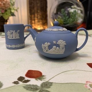 三洋陶器 龍峰窯 祥瑞百合型小鉢揃 5枚セット 古伊万里 染付山水 三洋陶器 龍峰窯 祥瑞百合型小鉢揃 5枚セット 古伊万里 染付山水