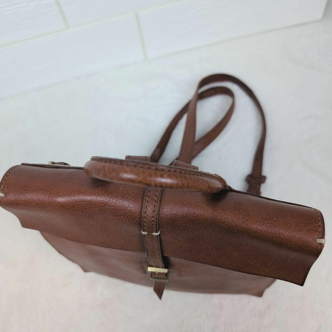 genten - 美品✨genten リュック トスカ 封筒型 レザー ブラウン genten - 美品✨genten リュック トスカ 封筒型 レザー ブラウン