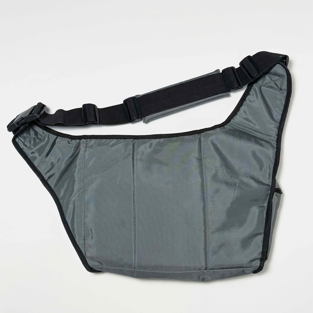 GAP - 00s OLD GAP オールドギャップ ナイロン ボディバッグ Y2K GAP - 00s OLD GAP オールドギャップ ナイロン ボディバッグ Y2K