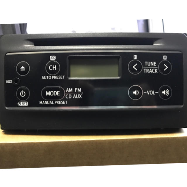 富士通 - 新品 ダイハツ ハイゼット HIJET500系 純正オーディオ AM/FM/CDの通販 by 蘭ちゃん's shop|フジツウならラクマ 富士通 - 新品 ダイハツ ハイゼット HIJET500系 純正オーディオ AM/FM/CDの通販 by 蘭ちゃん's shop|フジツウならラクマ
