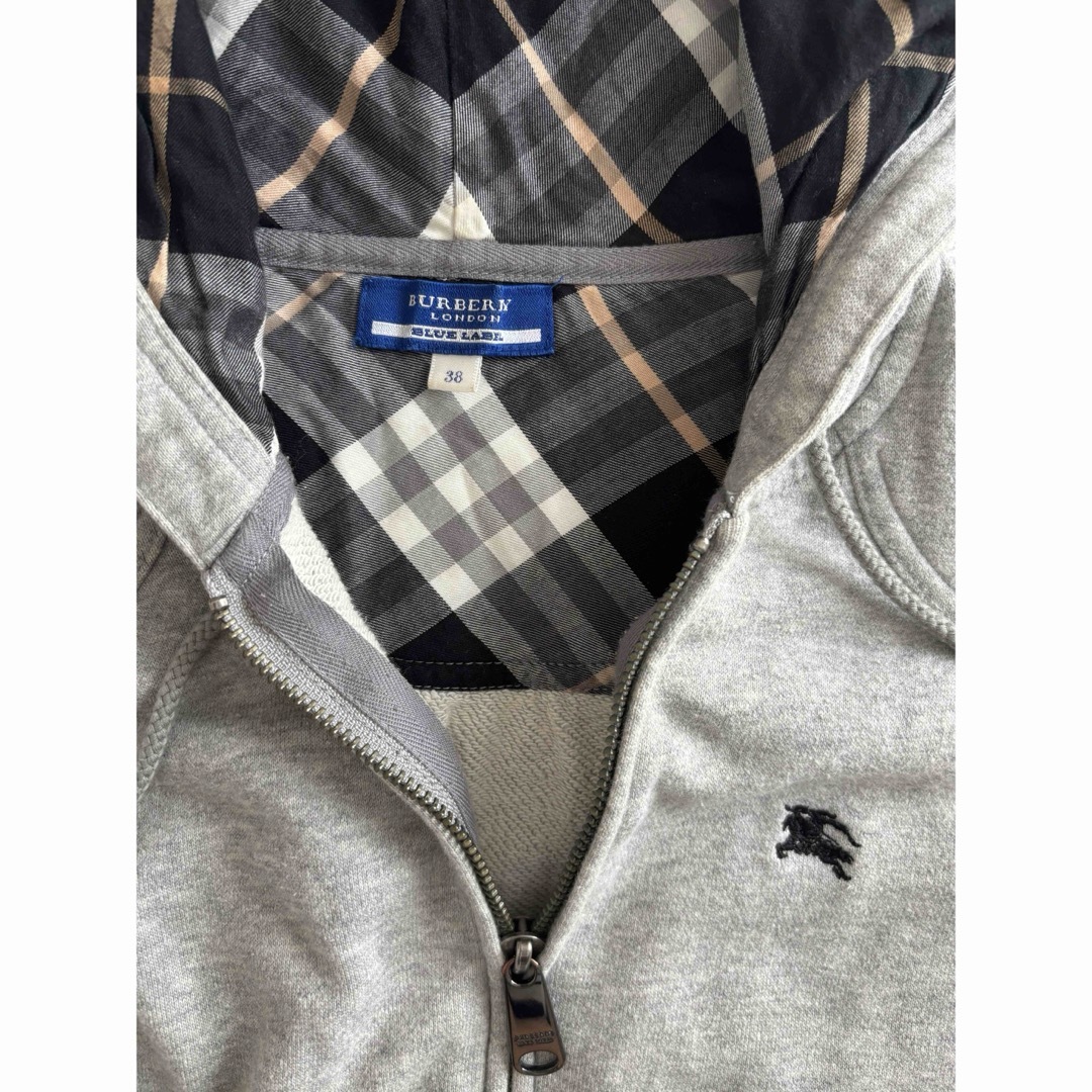 BURBERRY BLUE LABEL - バーバリー ブルーレーベル パーカー BURBERRY BLUE LABEL - バーバリー ブルーレーベル パーカー