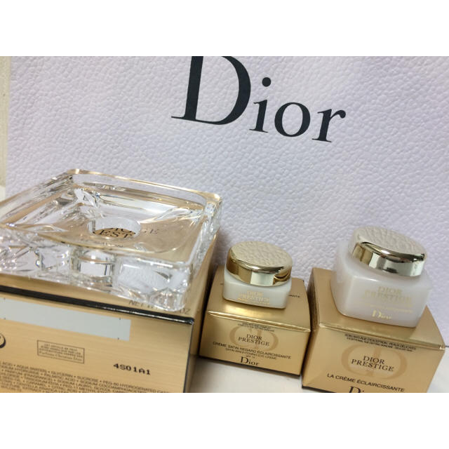 Dior(ディオール)のDior セット品 コスメ/美容のキット/セット(コフレ/メイクアップセット)の商品写真