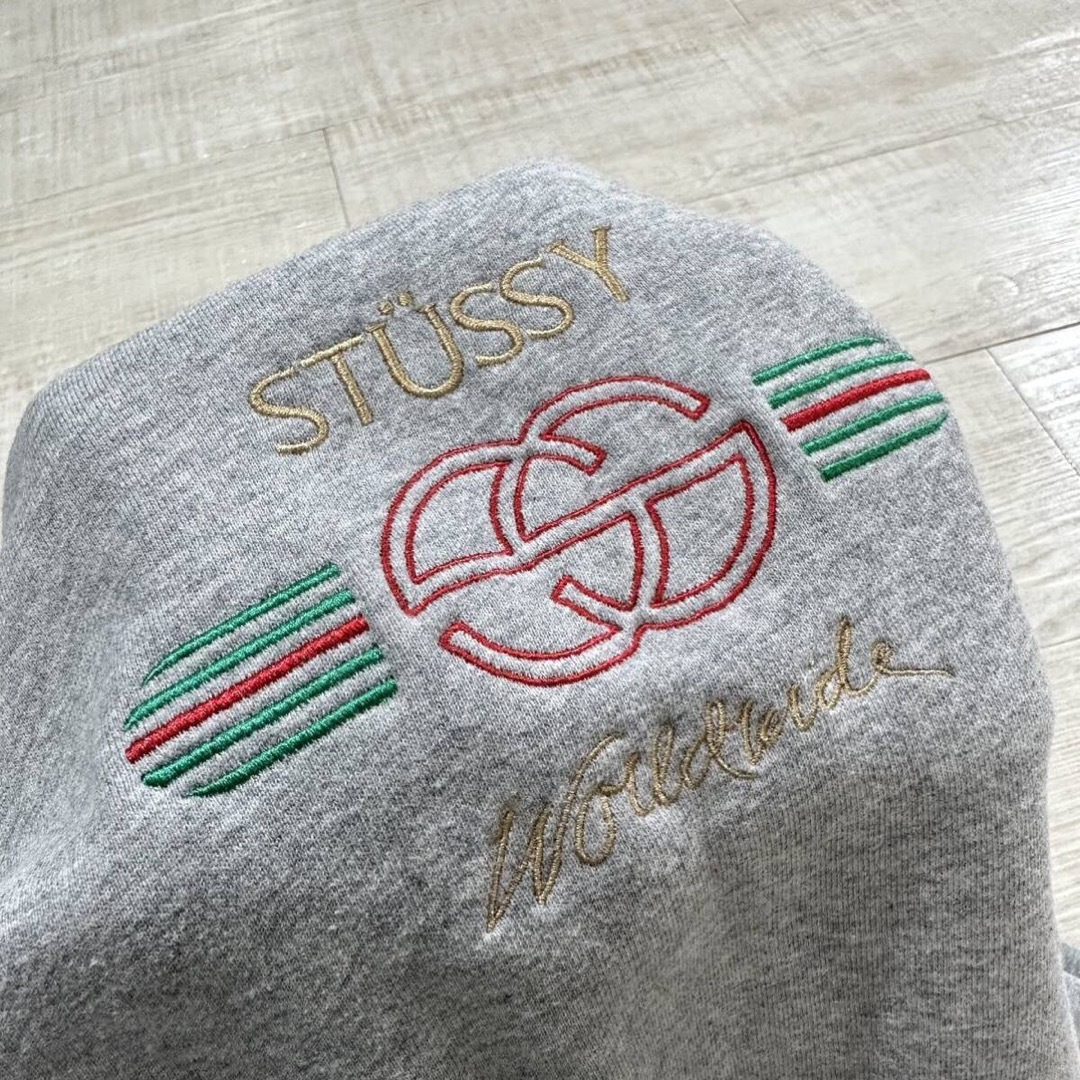 STUSSY - STUSSY ステューシー ロゴ 刺繍 スウェット グレー 系 STUSSY - STUSSY ステューシー ロゴ 刺繍 スウェット グレー 系