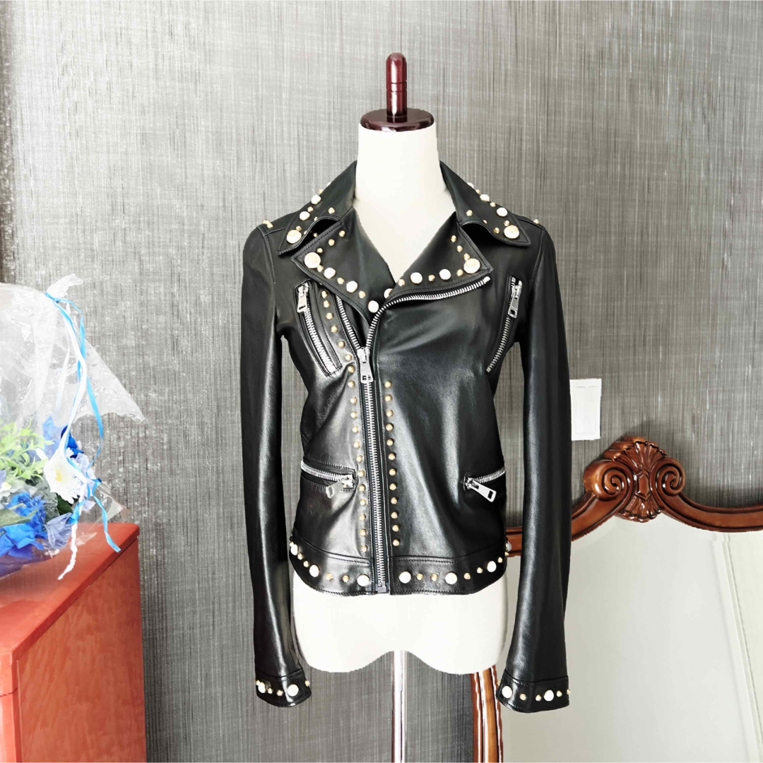 GUCCI - 美品 GUCCI グッチ レザー パール GG ジャケット GUCCI - 美品 GUCCI グッチ レザー パール GG ジャケット